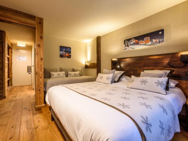 Hôtel Neste de Jade : photo 1 de la chambre chambre double ou lits jumeaux avec lit d'appoint