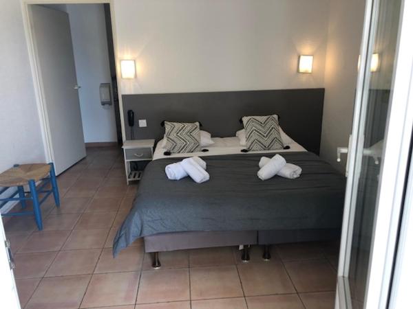 Hotel Le Bleu Marine : photo 5 de la chambre chambre double avec balcon ou terrasse