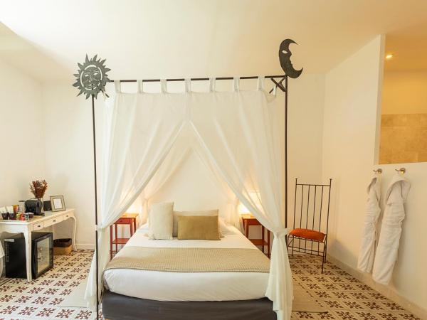 Mas de Capelou : photo 6 de la chambre chambre triple confort