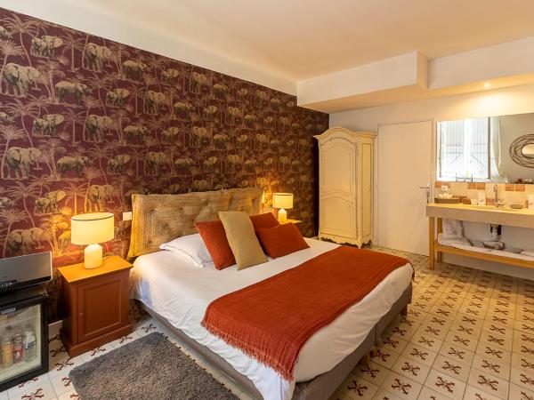 Mas de Capelou : photo 1 de la chambre chambre triple confort