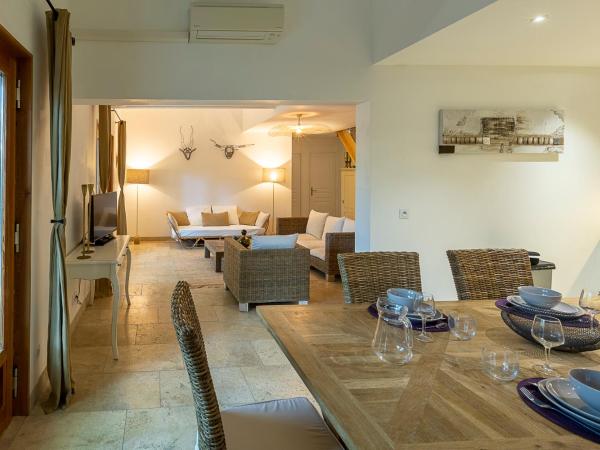 Mas de Capelou : photo 8 de la chambre appartement 3 chambres