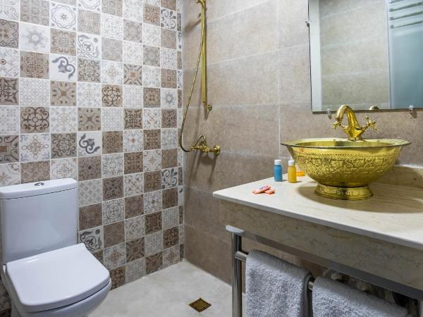 Palais Shazam & SPA : photo 1 de la chambre chambre quadruple confort