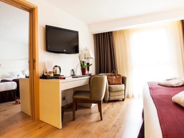 Hôtel Montaigne & Spa : photo 5 de la chambre chambre familiale communicante - accès gratuit au spa