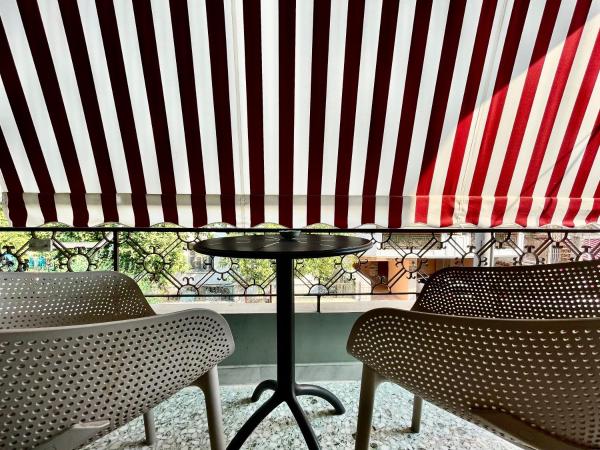 K8 Athens : photo 3 de la chambre chambre double supérieure avec balcon