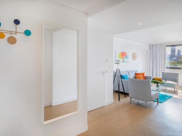 Hotel Frankfurt Messe Affiliated by Meliá : photo 2 de la chambre suite junior