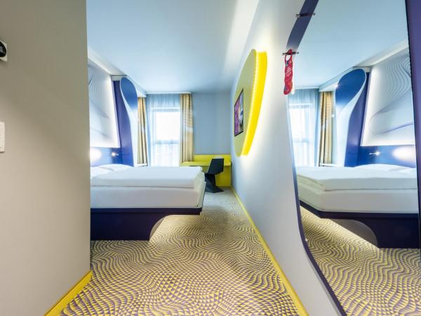 prizeotel Antwerp-City : photo 5 de la chambre chambre design