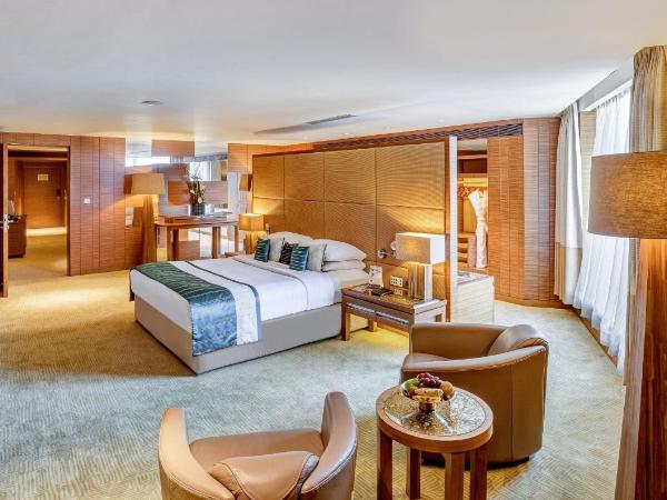 Hotel Sahara Star : photo 2 de la chambre suite lit king-size neptune avec baignoire - vue sur ville (non-fumeurs)
