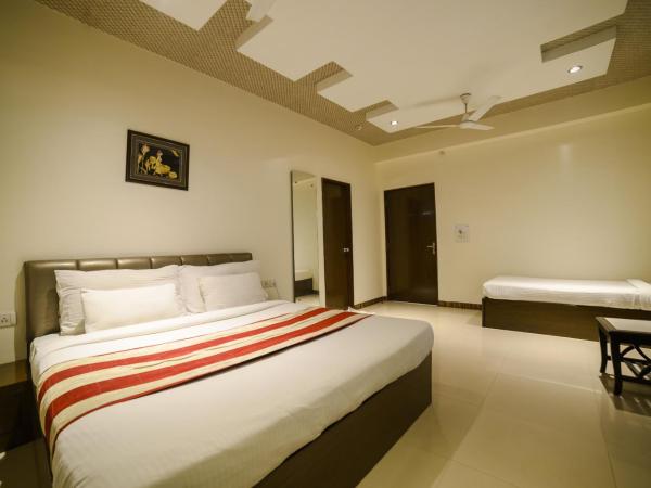 Hotel Karan Vilas : photo 2 de la chambre chambre triple de luxe