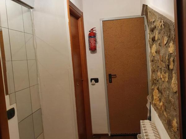 Dora Baltea Monolocale primo piano Mansarda secondo piano : photo 3 de la chambre appartement standard