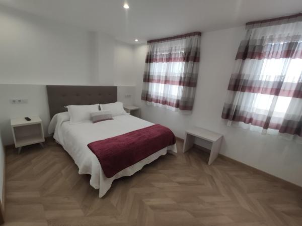 Hostal Óleo Auto Check-in : photo 1 de la chambre chambre double