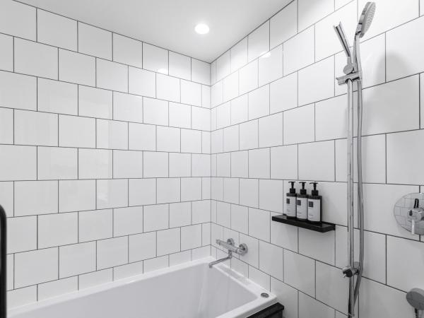 TRUNK (HOTEL) : photo 8 de la chambre suite junior avec balcon