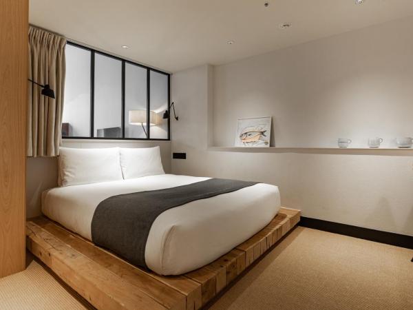 TRUNK (HOTEL) : photo 4 de la chambre suite avec coin repas