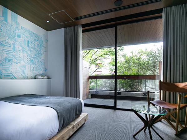 TRUNK (HOTEL) : photo 1 de la chambre chambre double deluxe avec balcon