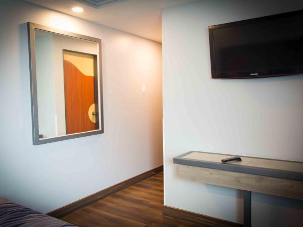 Hotel Antas : photo 2 de la chambre chambre supérieure