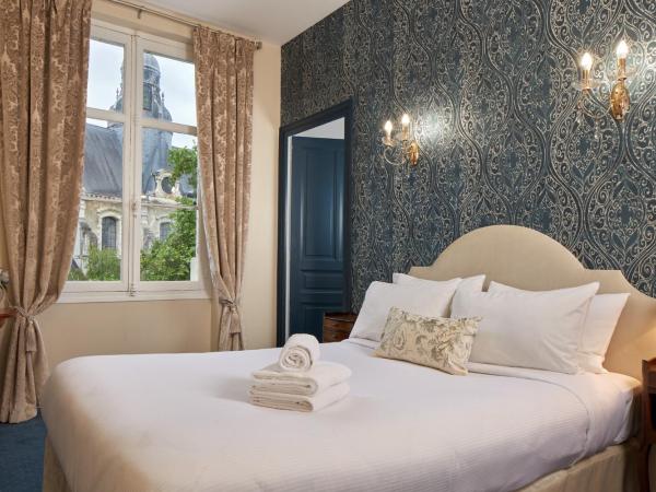 Hôtel De France Et De Guise - 1891 : photo 1 de la chambre chambre triple