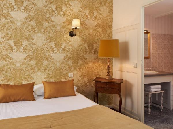 Hôtel De France Et De Guise - 1891 : photo 4 de la chambre chambre quadruple