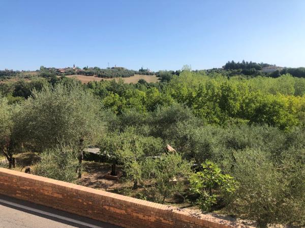 Le Castellacce : photo 5 de la chambre chambre double avec salle de bains privative