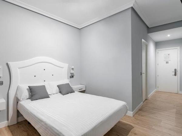 Hostal Los Ángeles : photo 6 de la chambre chambre double