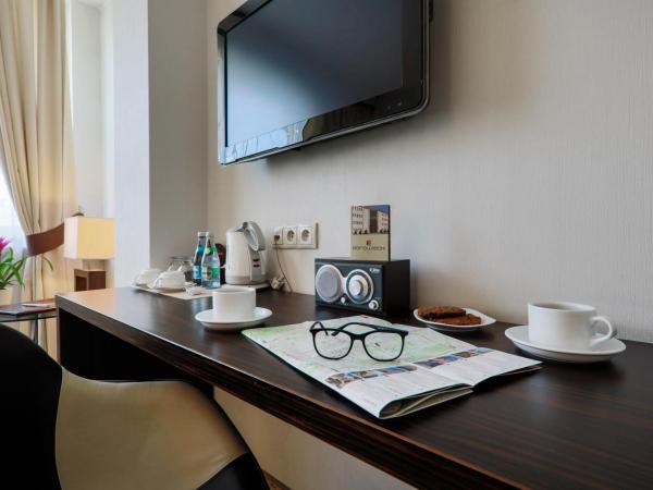 Hotel Borowiecki : photo 4 de la chambre grande chambre double