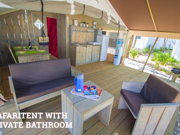 Easyatent Safari tent Bijela Uvala : photo 5 de la chambre safari tent with bathroom