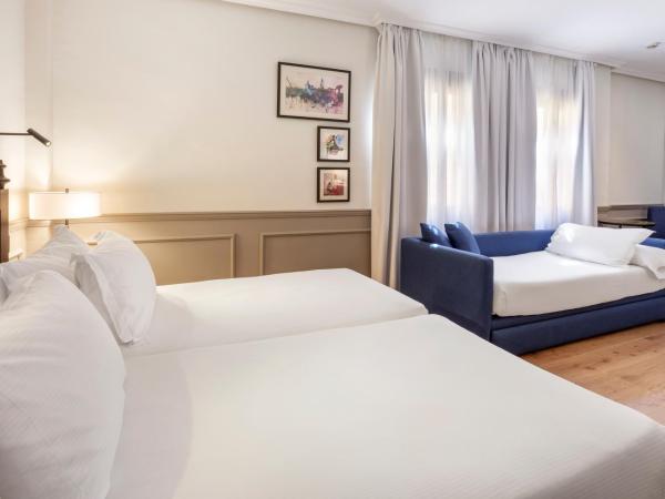 H10 Corregidor Boutique Hotel : photo 2 de la chambre chambre triple