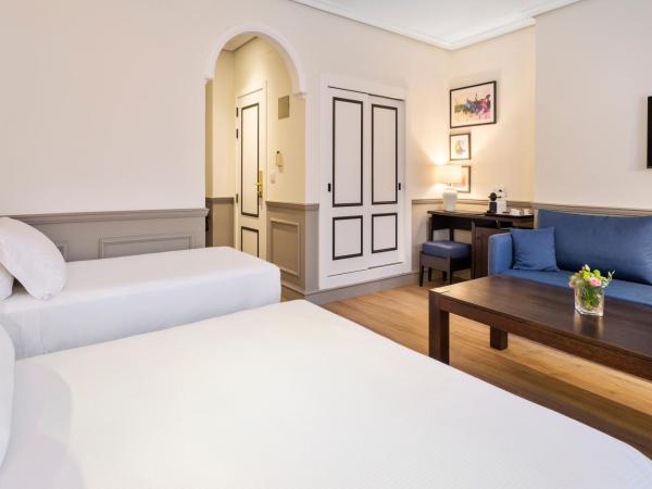 H10 Corregidor Boutique Hotel : photo 1 de la chambre chambre familiale (2 adultes et 2 enfants)