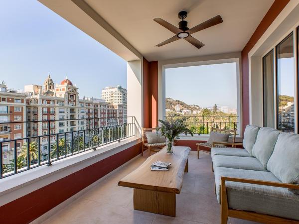 Only YOU Hotel Málaga : photo 5 de la chambre suite junior terrace larios