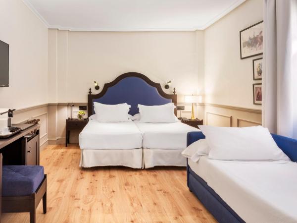 H10 Corregidor Boutique Hotel : photo 1 de la chambre chambre triple