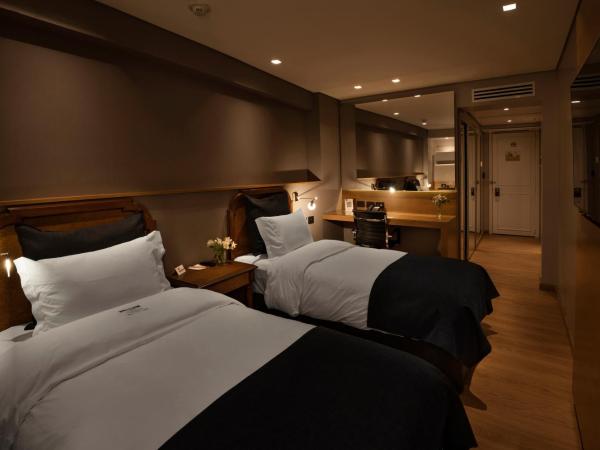 Windsor Hotel : photo 2 de la chambre chambre deluxe double ou lits jumeaux