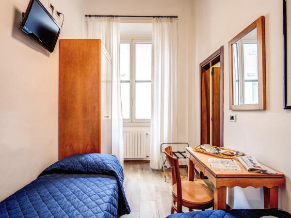 Hotel Nuova Italia : photo 2 de la chambre chambre lits jumeaux Économique