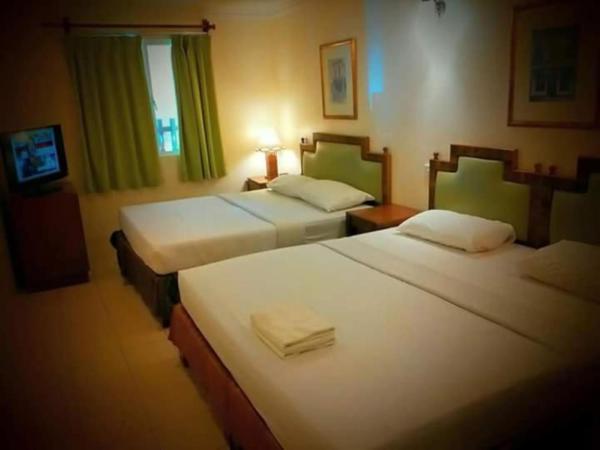 Hotel Johan : photo 3 de la chambre chambre quadruple