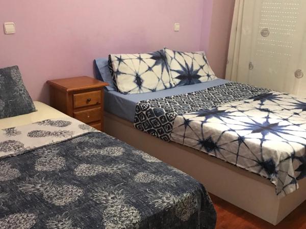 Chalé Barajas Escala : photo 2 de la chambre chambre triple avec salle de bains privative