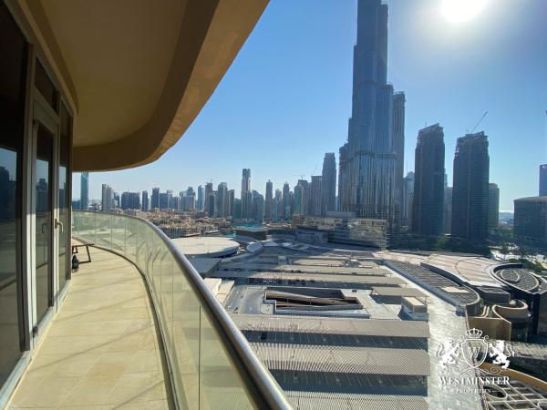 Westminster Dubai Mall : photo 8 de la chambre hébergement 3 chambres - vue complète sur fontaine et burj khalifa