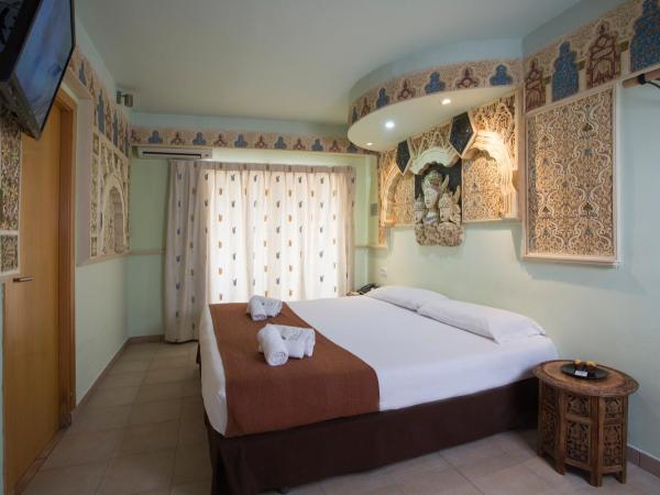 Casual Civilizaciones Valencia : photo 4 de la chambre chambre double avec salle de bains privative