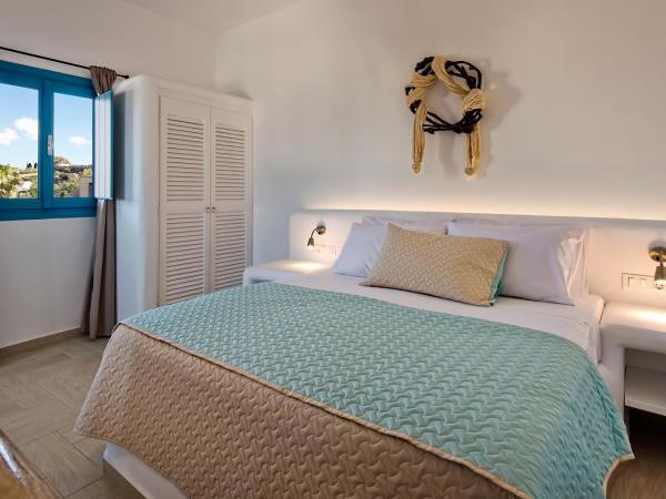 Alizea Villas & Suites : photo 1 de la chambre suite junior avec balcon