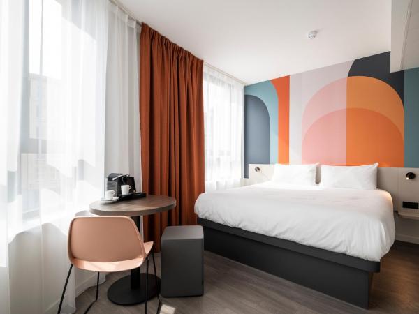 B&B HOTEL Antwerpen Centrum : photo 2 de la chambre chambre double supérieure