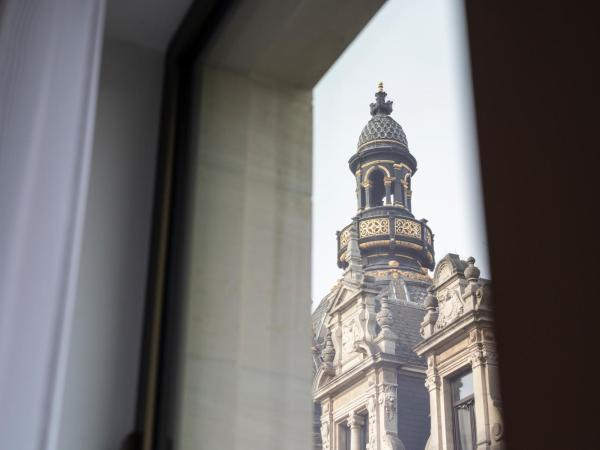 B&B HOTEL Antwerpen Centrum : photo 5 de la chambre chambre double - accessible aux personnes à mobilité réduite