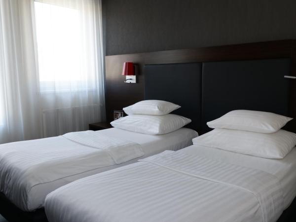 Best Western Plus Plaza Hotel Graz : photo 4 de la chambre chambre lits jumeaux standard