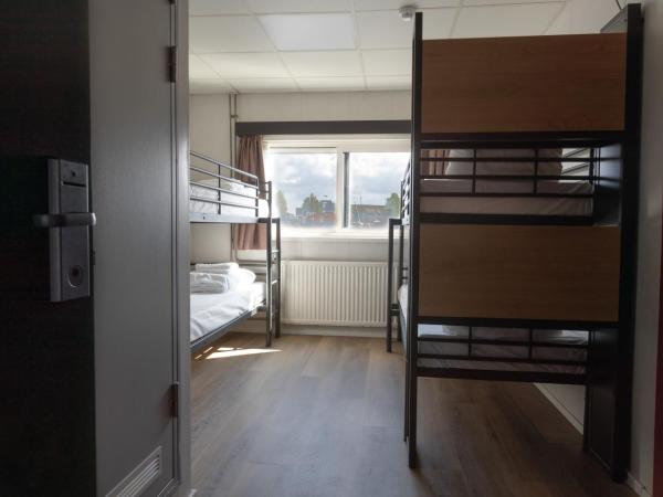 Botel : photo 3 de la chambre chambre quadruple