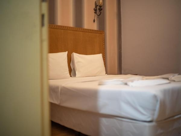 Cheers Vintage Hostel : photo 4 de la chambre chambre double standard