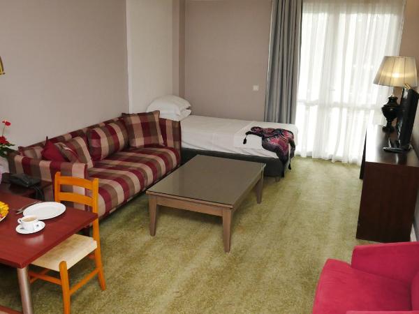 TALEN OTEL : photo 10 de la chambre chambre triple supérieure