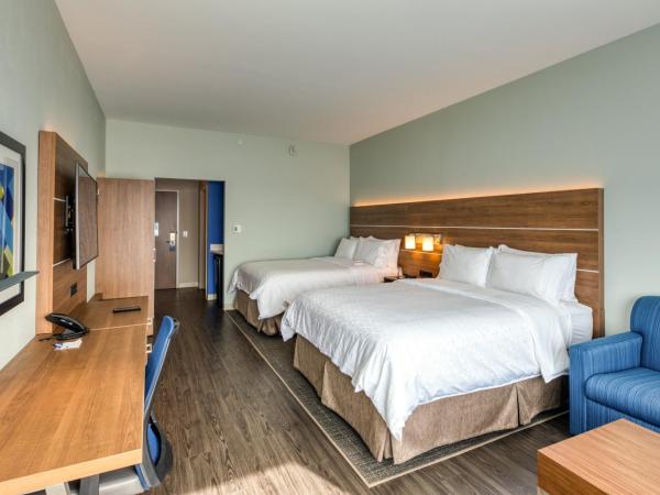 Holiday Inn Express & Suites - Charlotte - South End, an IHG Hotel : photo 3 de la chambre suite 2 chambres avec lits queen-size