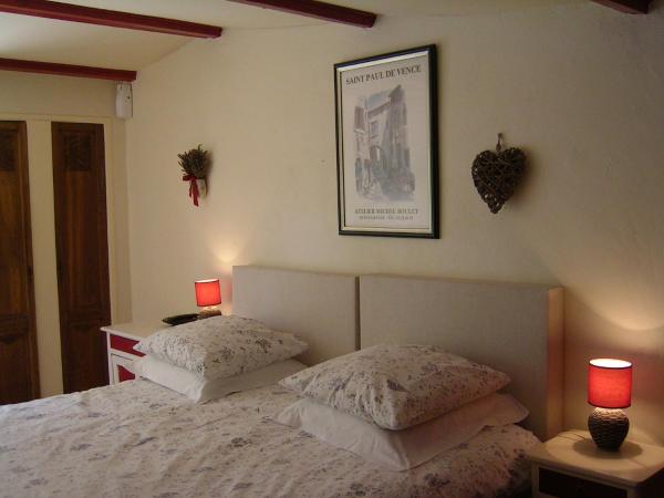 Mas la Provence : photo 3 de la chambre chambre double