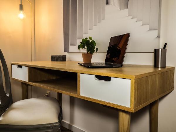 HOMEY LA COLOC DU 40 - Colocation haut de gamme de 4 chambres uniques et privées - Proche transports en commun - Aux portes de Genève : photo 9 de la chambre chambre double deluxe