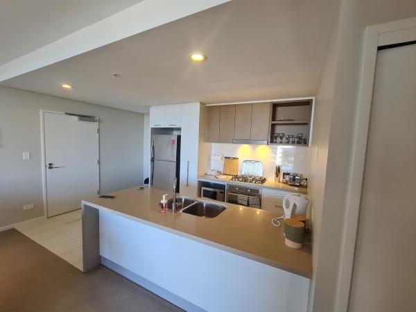 Link Portside Wharf Apartment Hotel : photo 3 de la chambre two bedroom two bathroom apartment with park view