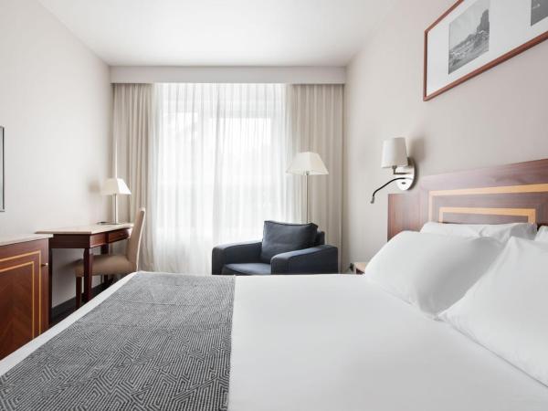 Eurostars Ciudad de La Coruña : photo 3 de la chambre chambre double ou lits jumeaux