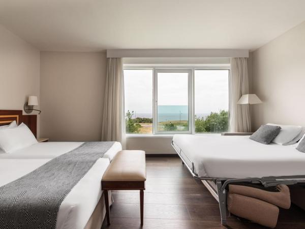 Eurostars Ciudad de La Coruña : photo 1 de la chambre chambre triple