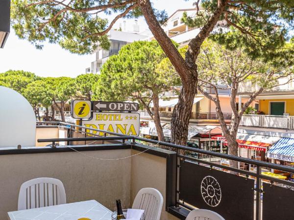 Hotel Diana : photo 8 de la chambre chambre familiale