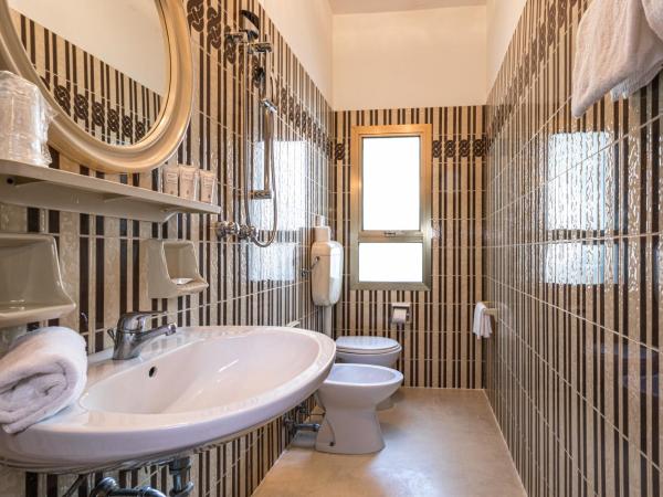 Hotel Diana : photo 7 de la chambre chambre familiale