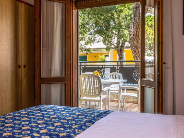 Hotel Diana : photo 3 de la chambre chambre familiale